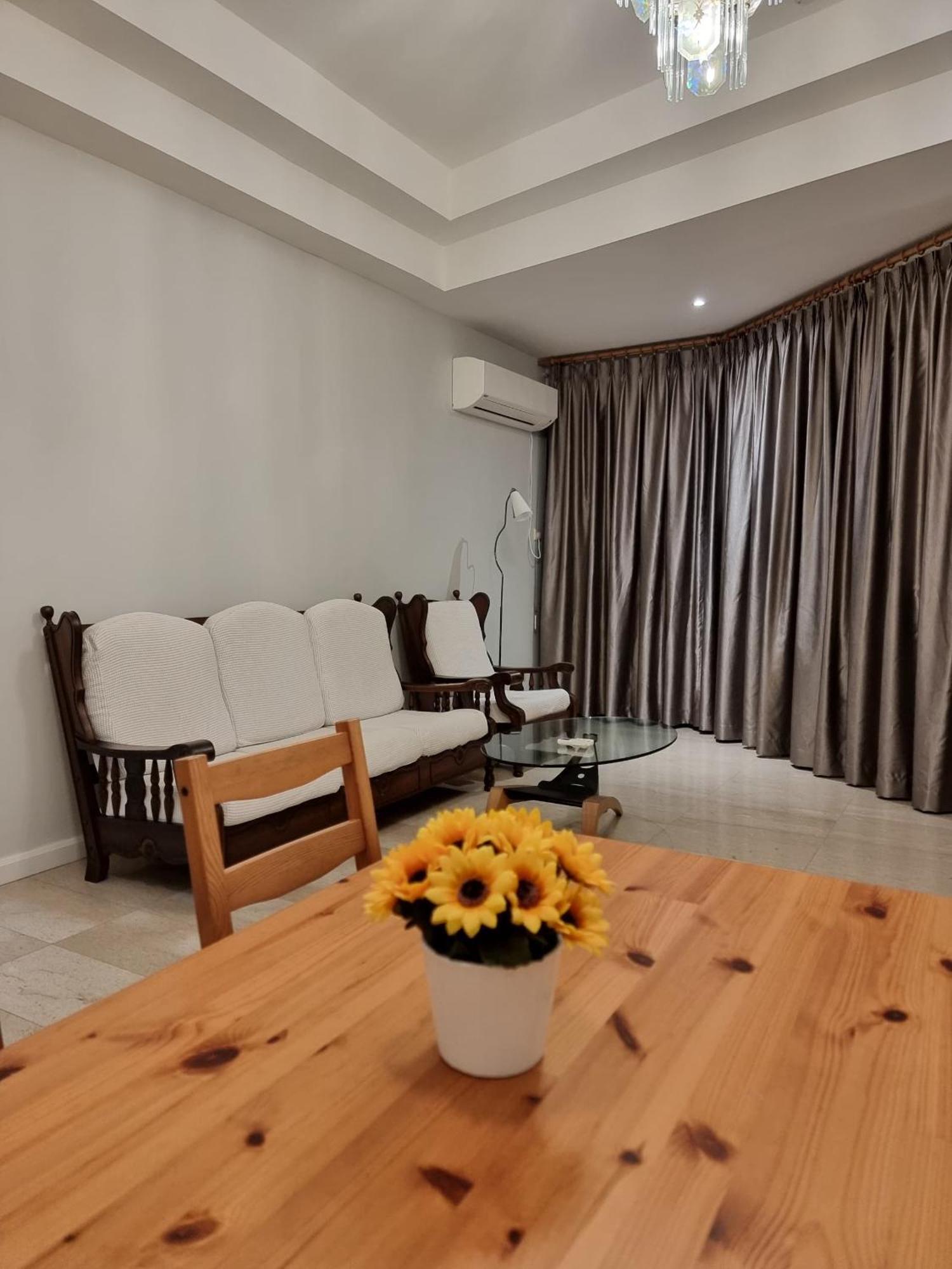 Apartment Cozzzy Hut Riverbank With Spectacular River View *